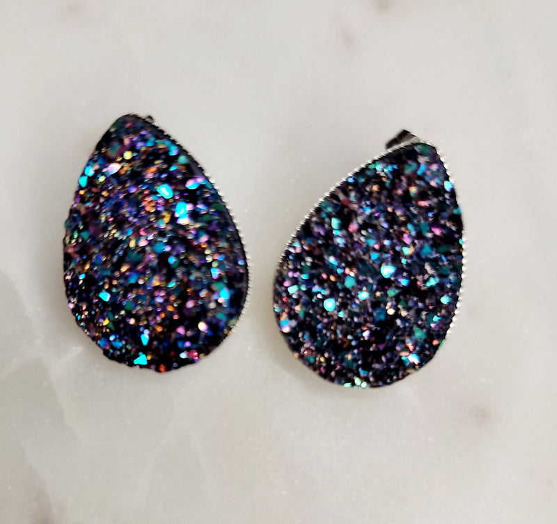 Shimmer stud earrings